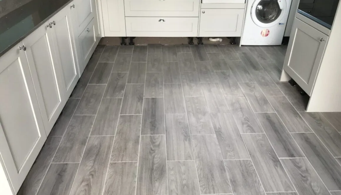 professional floor tiler and floor tiling services in Somerset