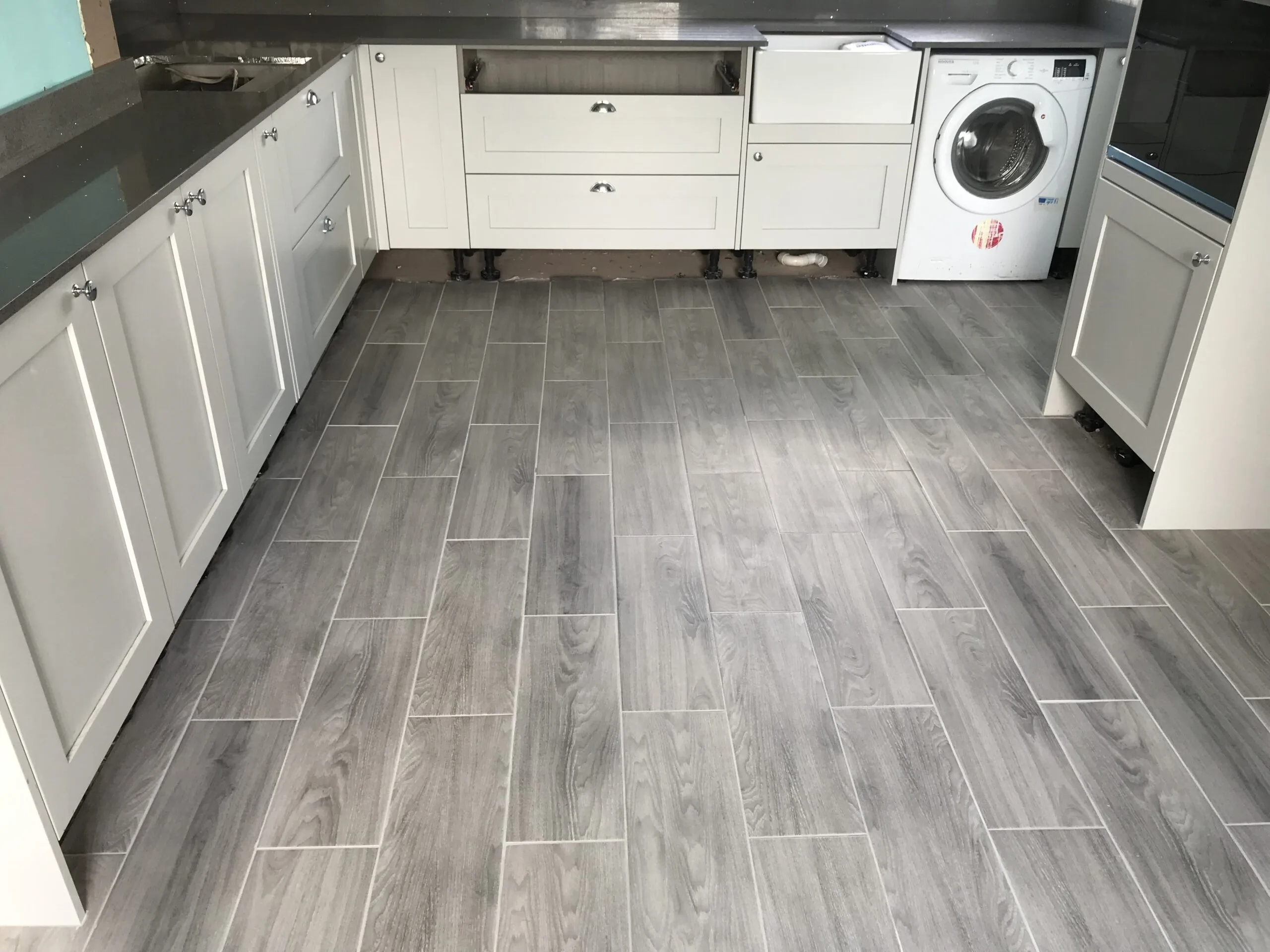 professional floor tiler and floor tiling services in Somerset