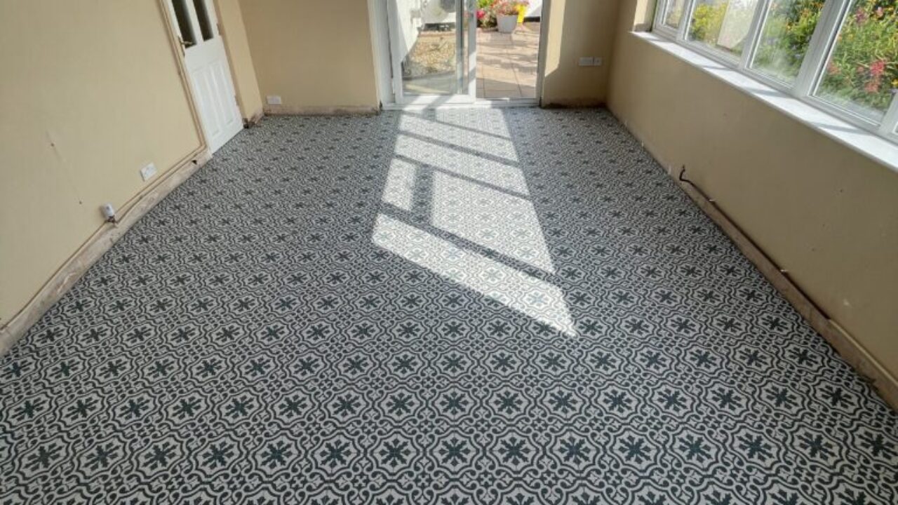 local floor tilers or nearby floor tiling services