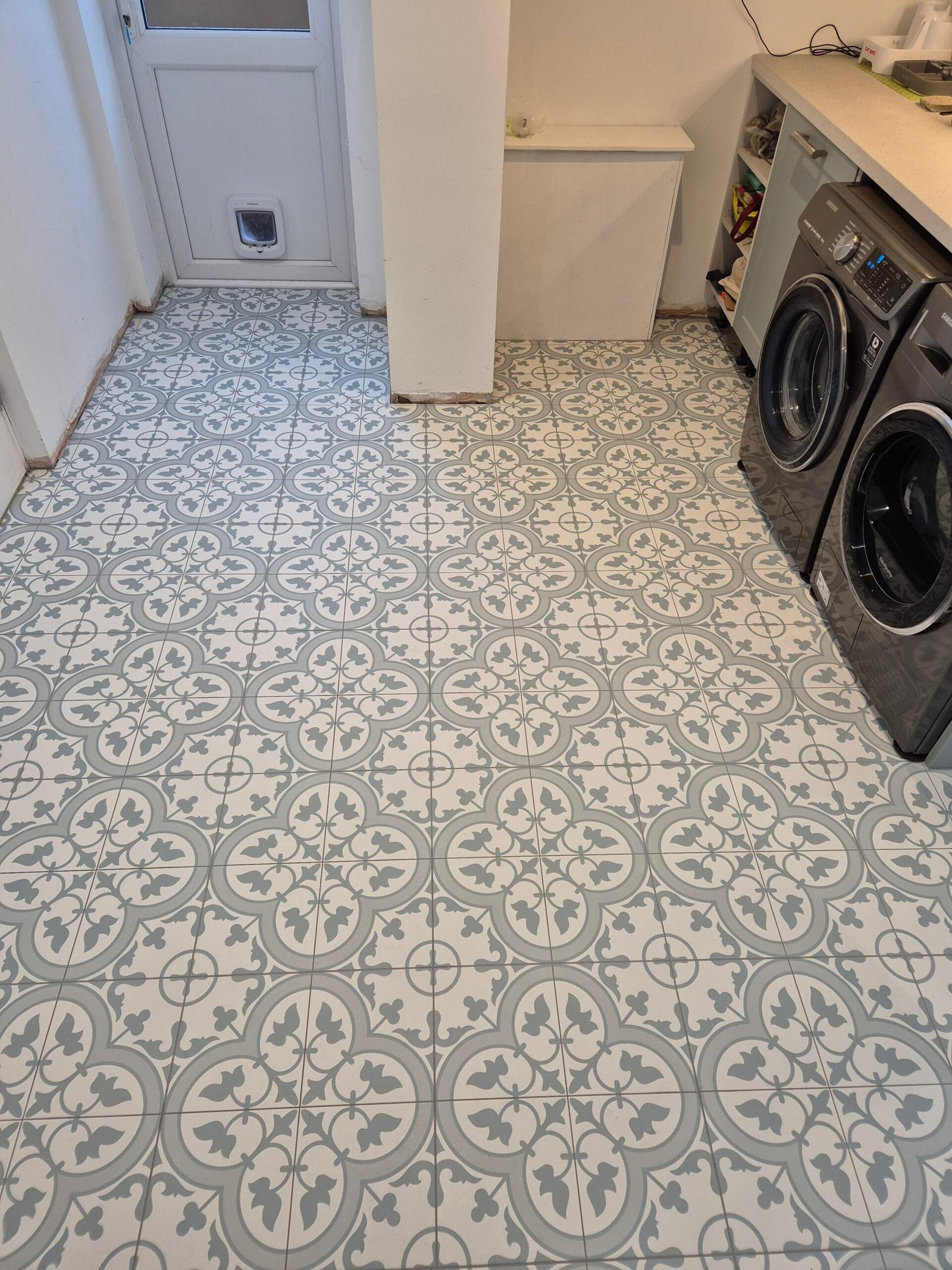 Should you tile walls or floors first?